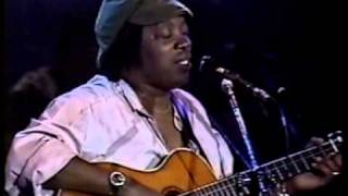 Jon Anderson & Milton Nascimento - Estrelada chords