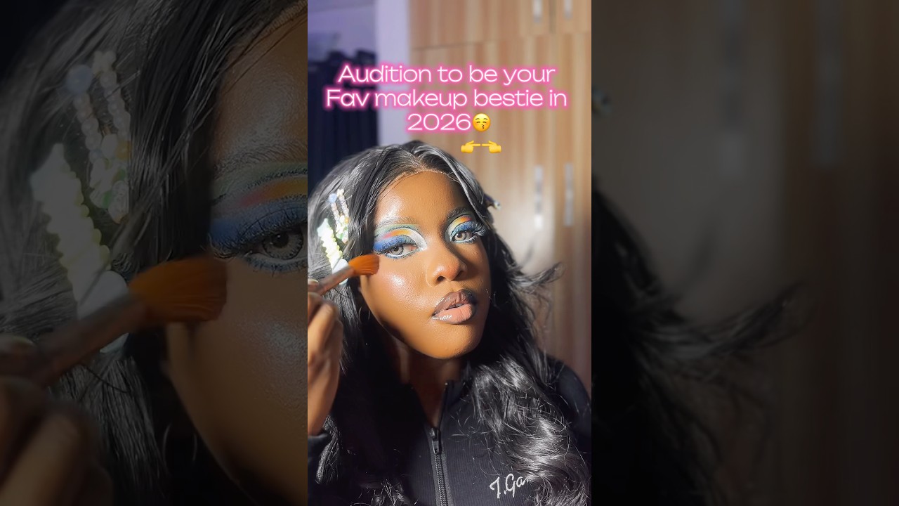 Hi My Name is Grace I’m a beauty creator stick around if you like colors skill and glitter 🦋✨