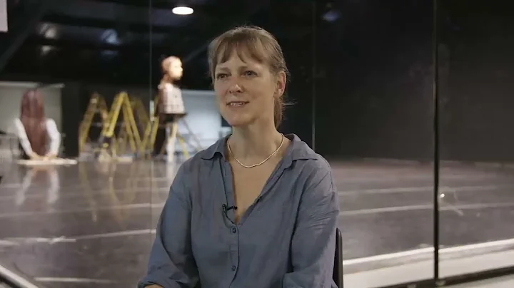 Rachel Leonard - Puppeteer