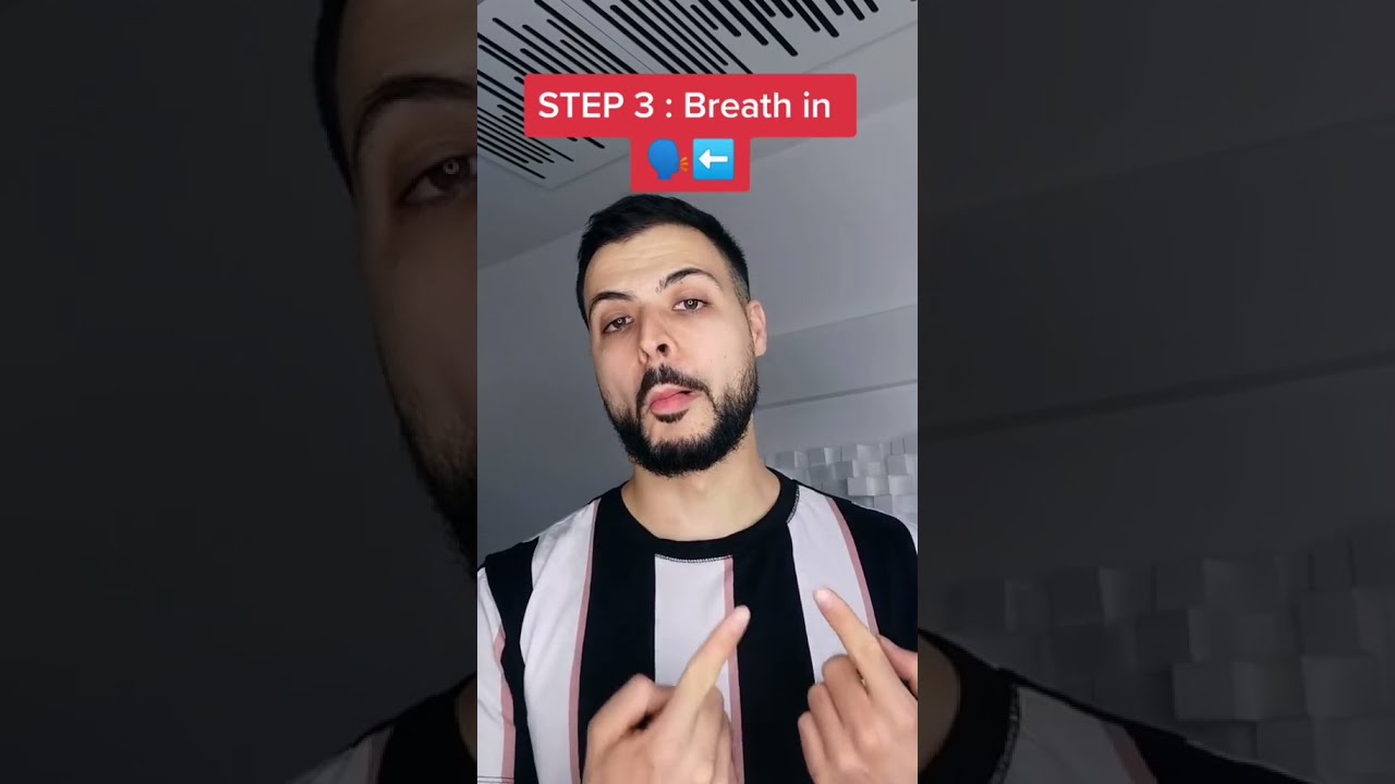 How To A Lipp Roll In 15 Seconds 