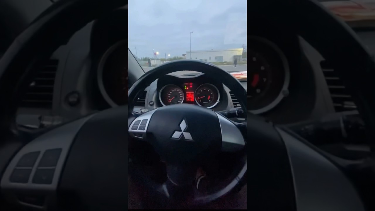 Чем Лансер ей не угодил? 🤷‍♂️ 