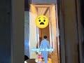 La novia le dio al novio un gran beso.#Touching  #viral#bride
