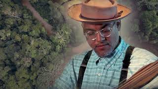 Dom Flemons performing Lost River Blues at Legendary Rhythm and Blues Cruise (2022)