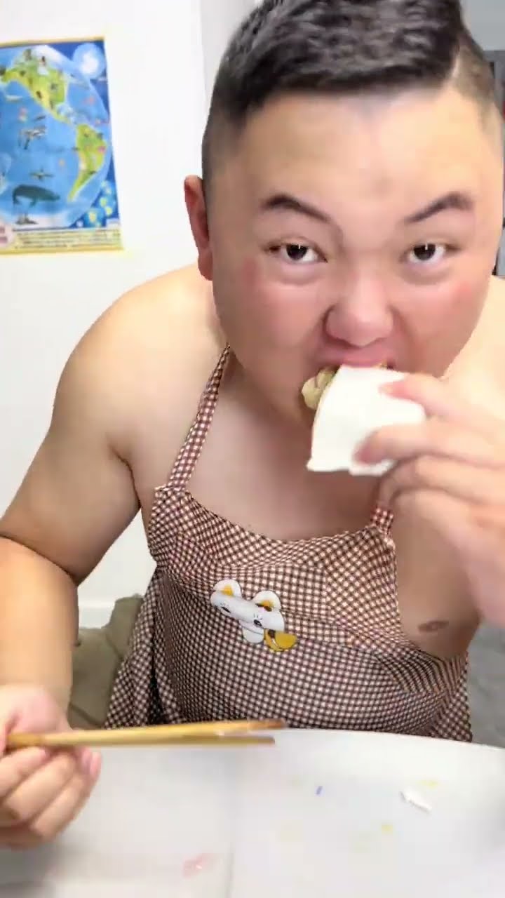 There is no way to deal with too many sons. When eating spicy hot pot, we have to start feeding
