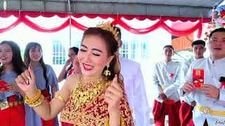 đám cưới khmer cô dâu chú rễ siu vậy