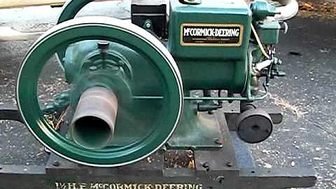 Lori Roberts 1926 IH MCCORMICK DEERING HIT-N-MISS ...