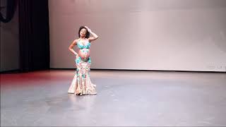 Lara Dance - Ala Babi Waef Amarain (Melhem Barakat) | ملحم بركات-على بابي واقف قمرين