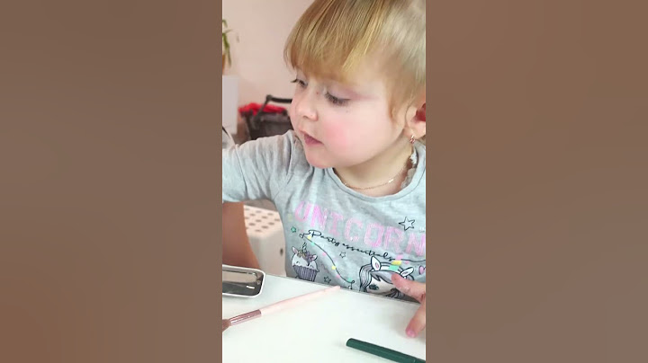 Arianka při práci papá! 🥰