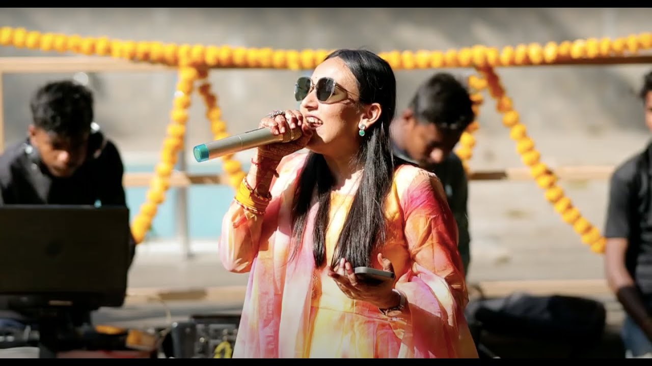 Indian Wedding Host- Akansha Nahar