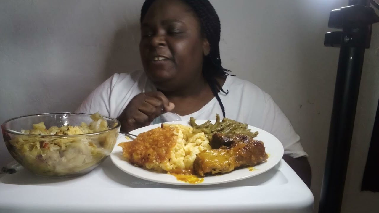 SUNDAY DINNER [ BAKE BBQ RIBS, MACARONI AND CHEESE, & CABBAGE]