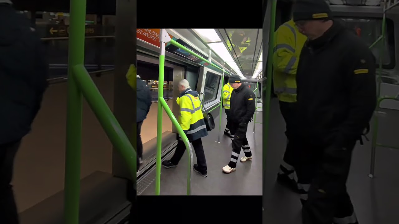 London Gatwick South to North Terminal