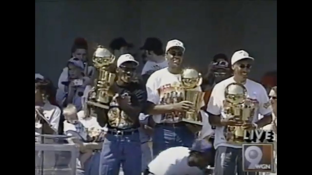 Chicago Bulls 3Peat rally- SuperFans Song 1993 
