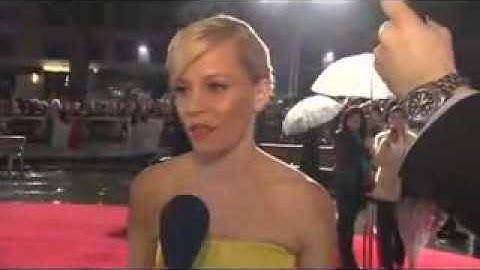 Elizabeth Banks at the Catching Fire London Premiere