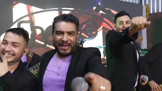 Video thumbnail of "Nelson Kanzela Como agua en las manos- Mi razón de ser Junior Klan Echale Compay Tv"