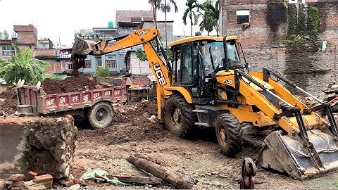JCB 3DX Loading Soil On Tractor For Road Construction / JCB Backhoe Vs Tractor
