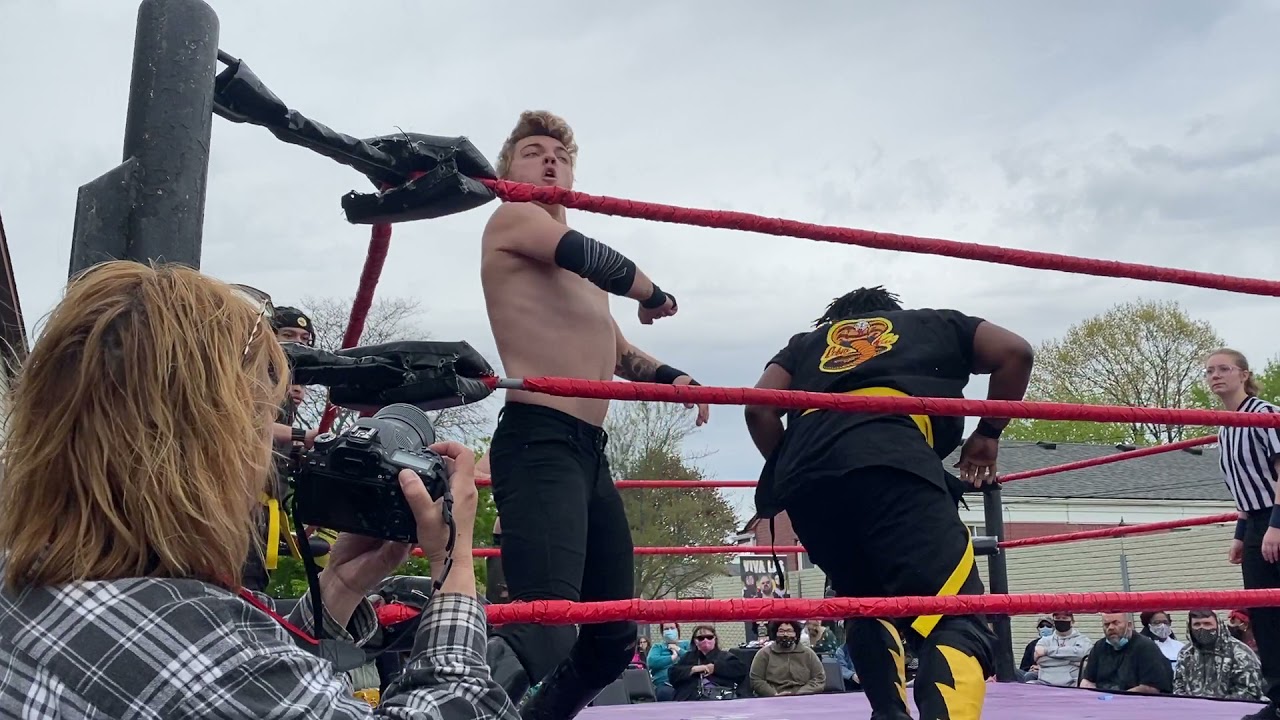 House of Truth tag match