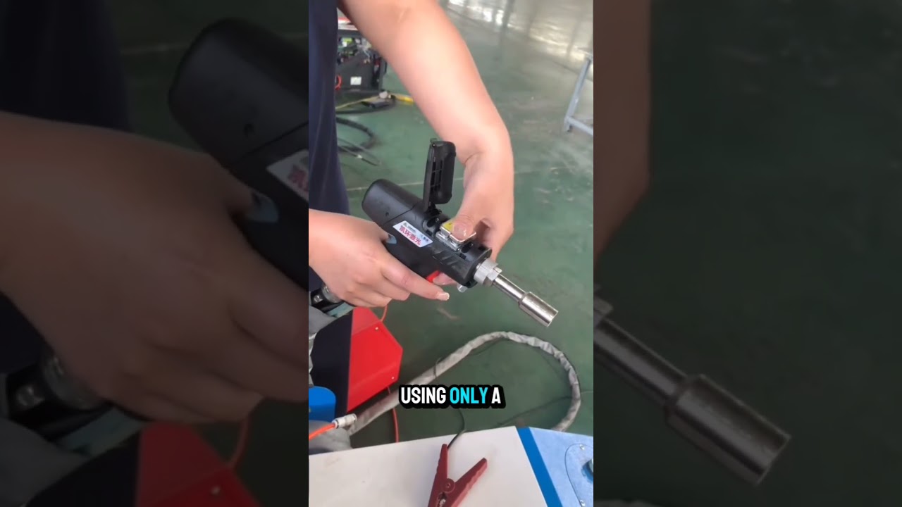 «Вот процесс резки металла с использованием только аккумуляторного устройства».