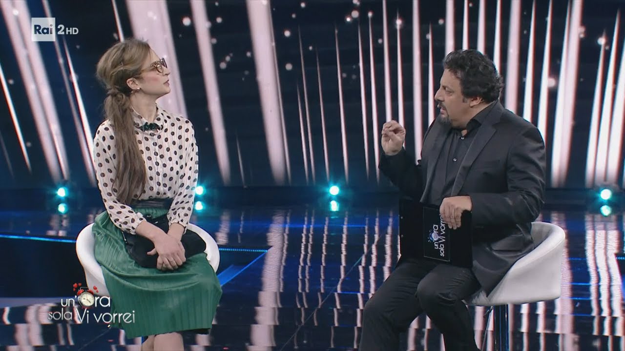 Sketch: Enrico e Marta - Un'ora sola Vi vorrei 14/02/2022