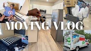 Moving Into My New APARTMENT !!