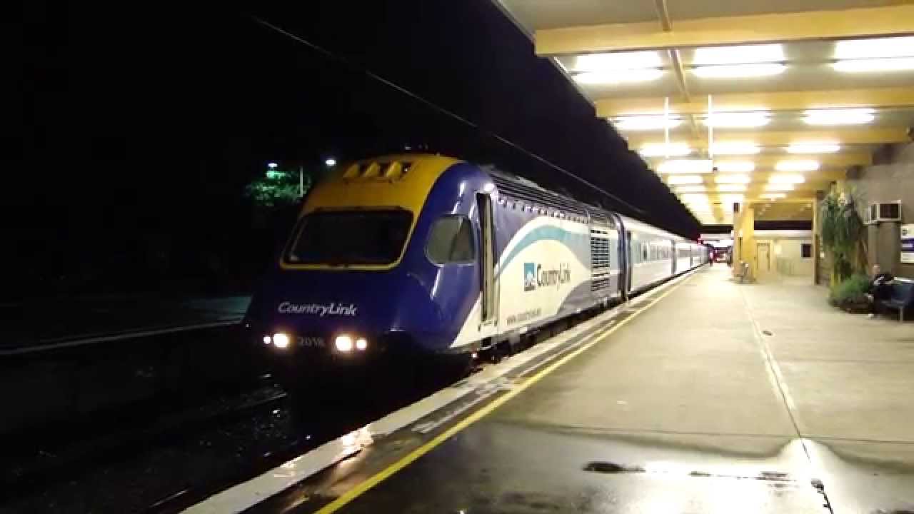 XPT depart at Broadmeadow Station YouTube