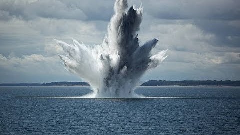 Francium in water|Reaction of all Alkali Metals in Water!