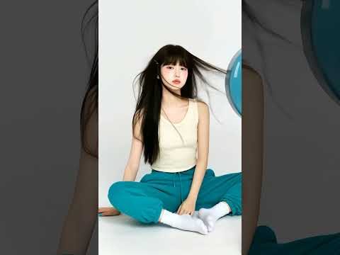 AI GIRL RETRO FAN PERFECT SUMMER Artificialintelligence Aigirl Shorts Fashion Fyp Ootd 