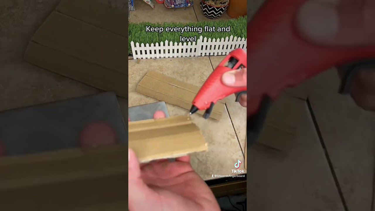 КАК: ИЗГОТОВИТЬ БЕТОННОЕ ПАРКОВОЧНОЕ ОГРАЖДЕНИЕ ИЗ ПЛАСТИНКИ 