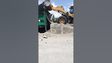 loader man with expensive skills work #shorts
