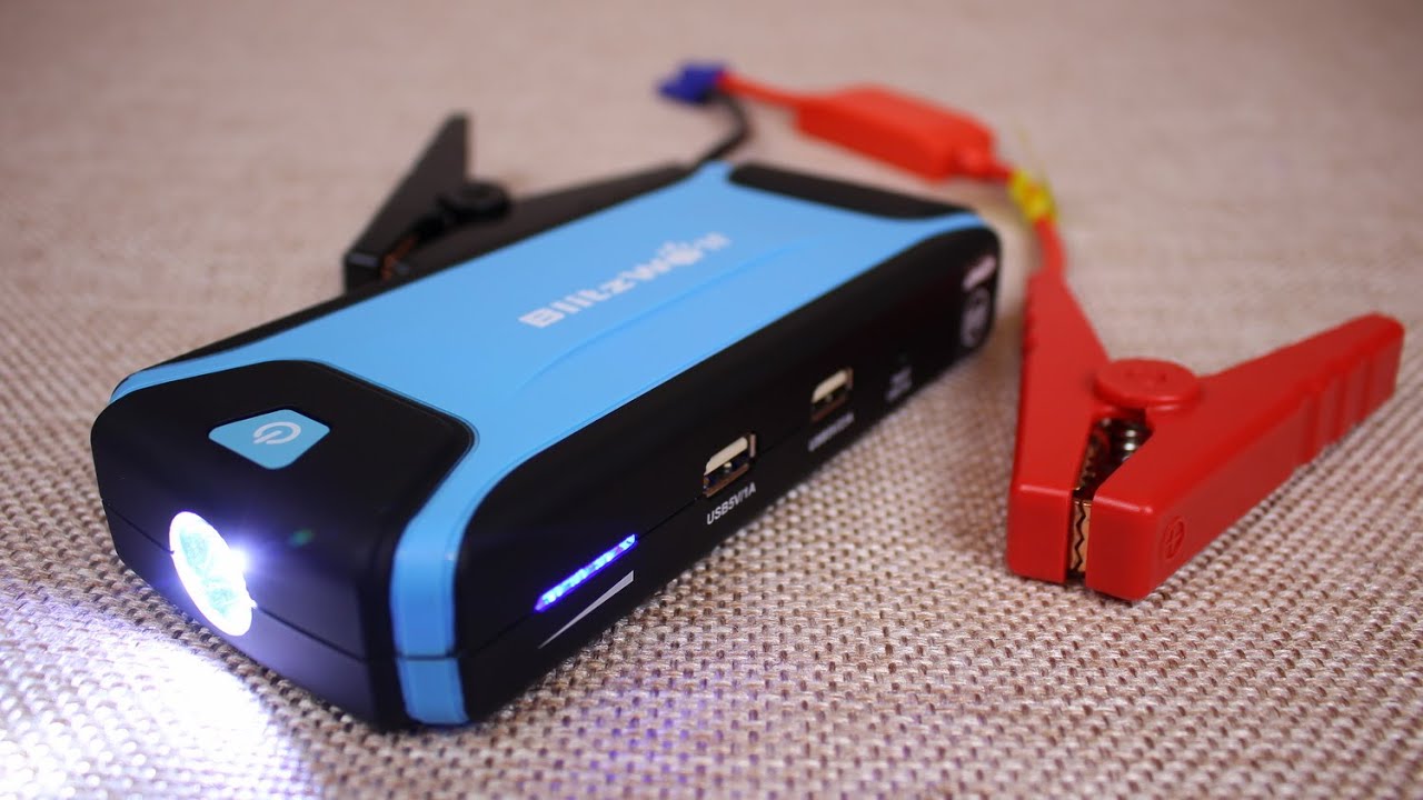 70 jump starter. Пауэрбанки для авто. Пауэрбанка с прикуривателем. Павербанк стартер для авто. Пуско зарядное устройство super Power Jump Starter x2.