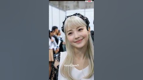 Guy Tries the Latest Robot Girlfriend in Expo #robot #aiart #humanoid #shorts #expo2025