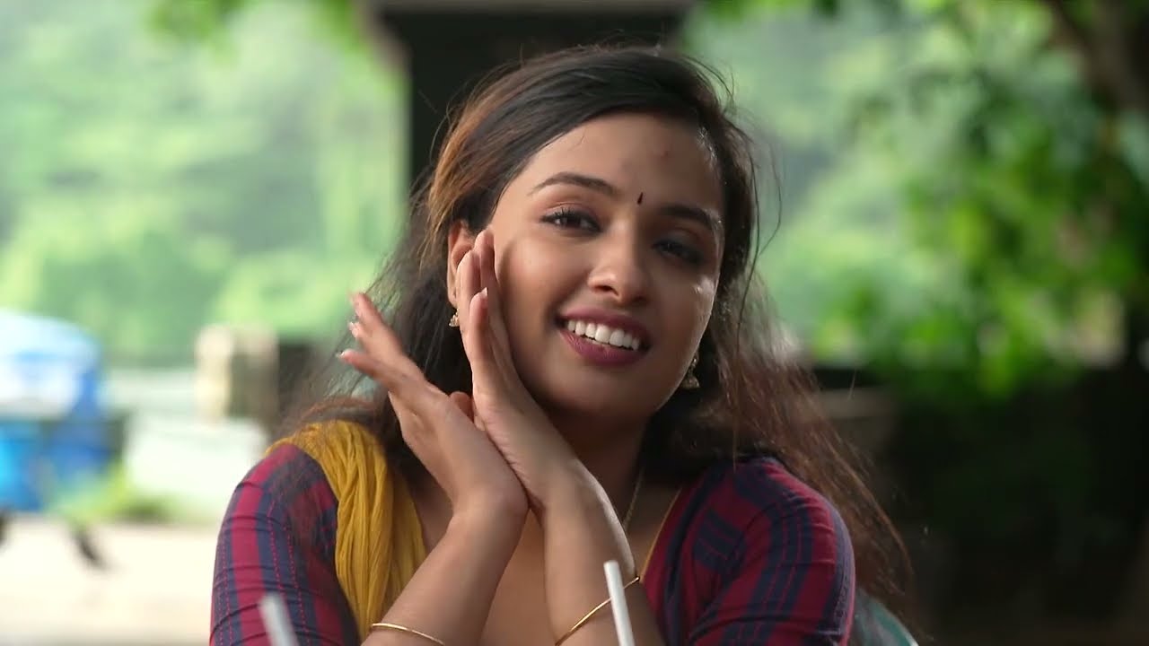 Shalini Uses Sushmita’s Phone - Kudumbashree Sharada - Full ep 753 - Zee Keralam - 01-May-204