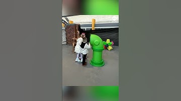 Immersive Willy Wonka experience shuts down after parents complain