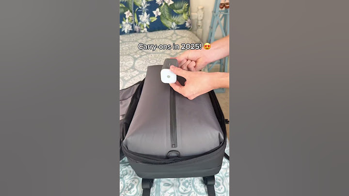 Pack more and carry less with this vacuum-sealed travel backpack! 🤩 #travel #packing #travelbag