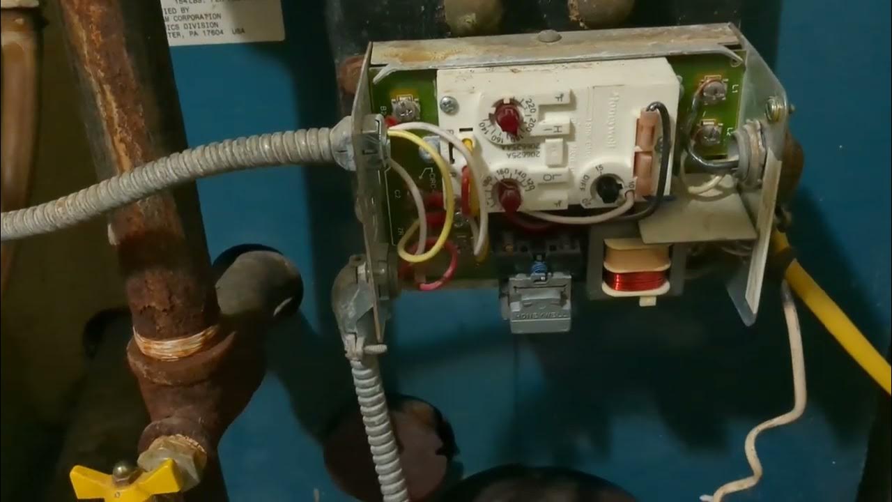Comparing L7224U Universal Oil Electronic Aquastat to Triple Aquastat