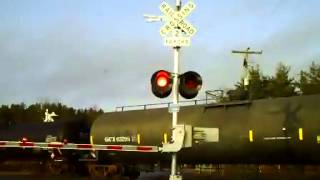 Bnsf 1119 West Manifest Meets Bnsf 5242 East Sand Train 12-13-2014