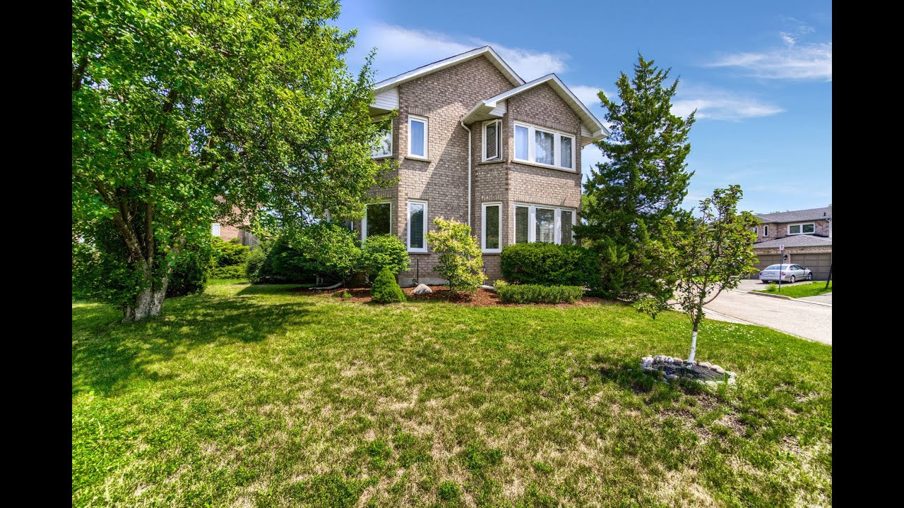 3301 Trelawny Circle Mississauga Home for Sale Real Estate Properties