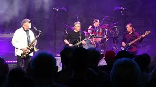 GEORGE THOROGOOD  : "Shot Down"  (The Sonics)  -  Pacific Amphitheatre  / Costa Mesa (July 28, 2023)