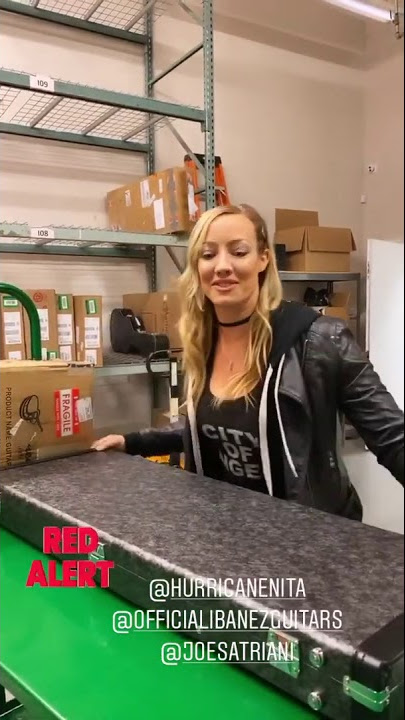 Nita Strauss Warehouse Alerts the Ibanez Joe Satriani JS1CR at The Music Zoo!