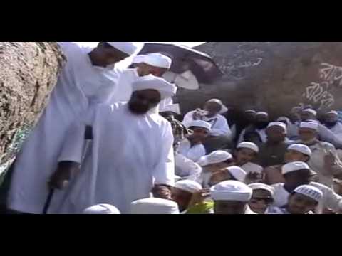 Habib Omar Bin Hafez journey to THOUR CAVE, Makkah, 2009 2010   -