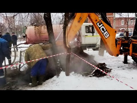 Пятеро детей провалились в яму с кипятком на теплотрассе в Ивановской области