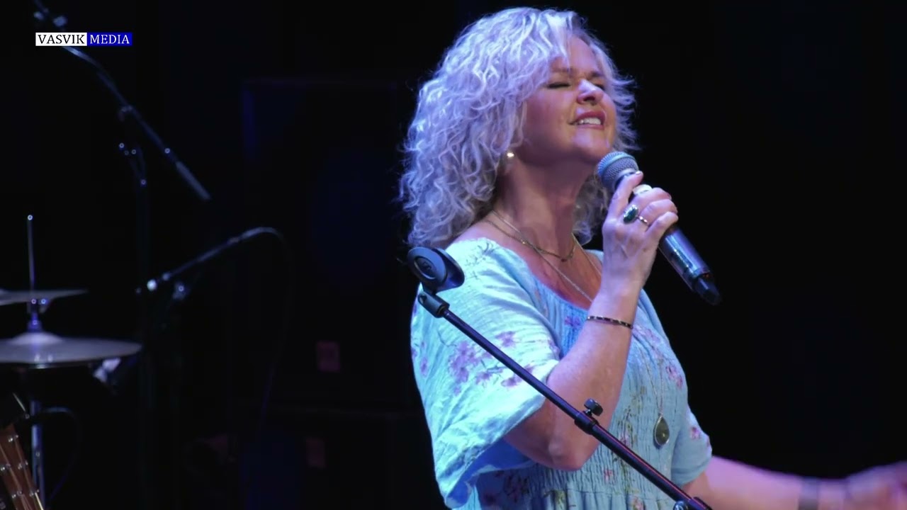 (6936) Synnøve Aanensen: En stille stund med Jesus