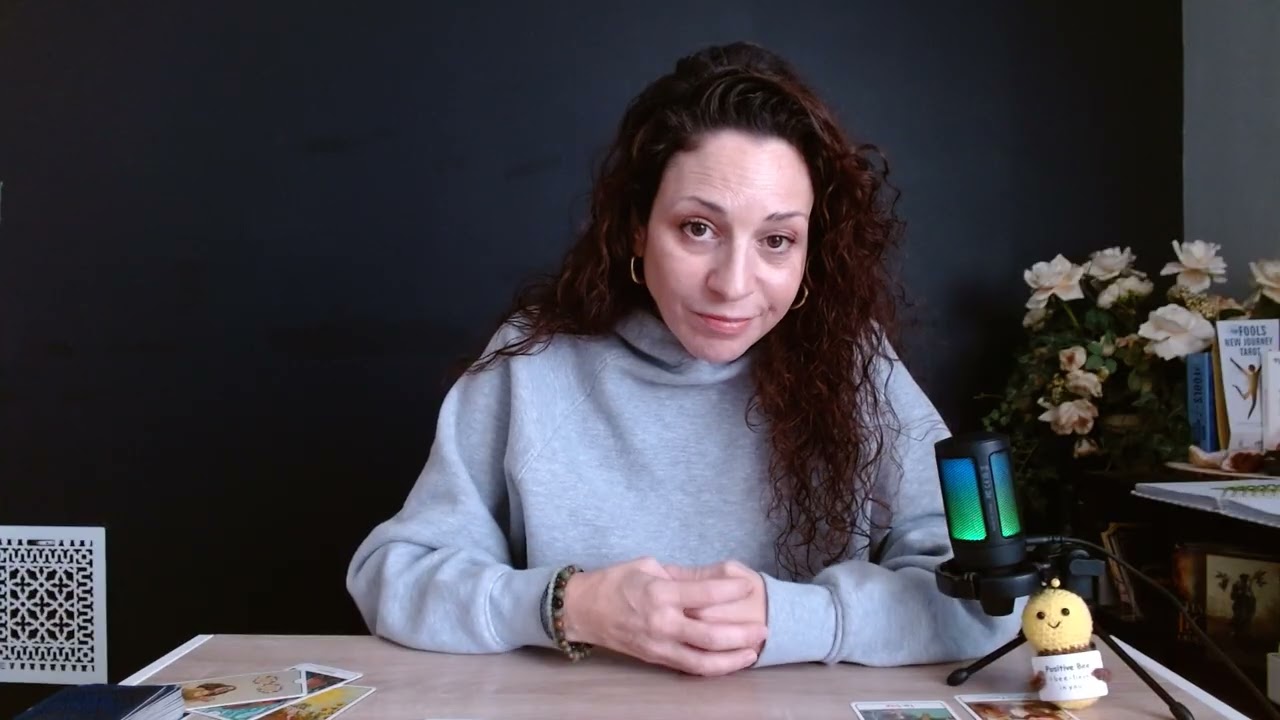 Таро Водолея♒Как будто твоя личная жизнь в казино💖 Давай покрутим еще раз #гаданиенатароводоле