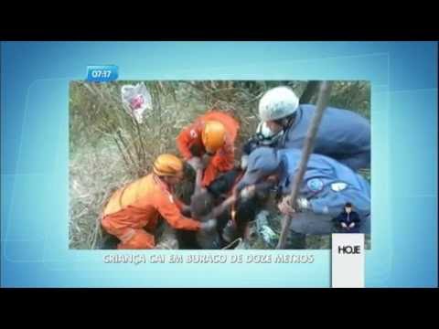 Criança cai em buraco de 12 metros ao tentar pegar bananas em Ribeirão das Neves (MG)