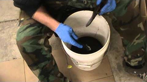 #1 Removing Rust From Axes With Just Vinagar!