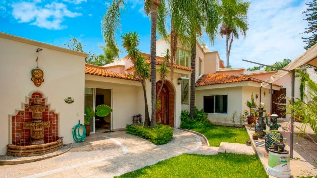 Просторный дом с 3 спальнями продается в Ахихике, озеро Чапала, Мексика.