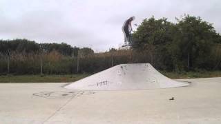 Stratford Skatepark -Throwaway