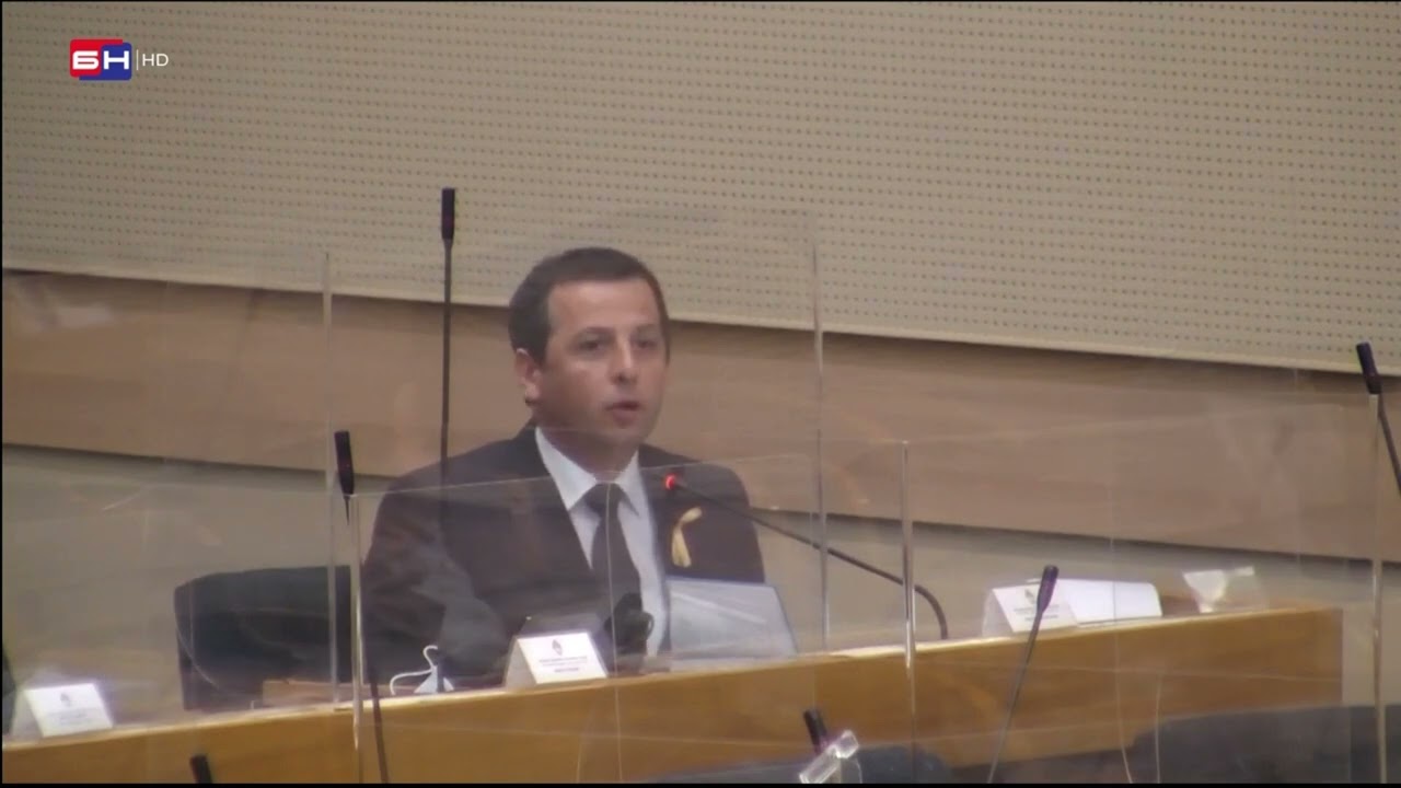 Treba li da smanjim ton tokom diskusije da ne bi streknuo predsjednik Narodne skupštine RS