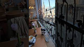 Breakfast in the lovely city