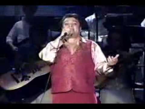 juan gabriel - no vale la pena.flv
