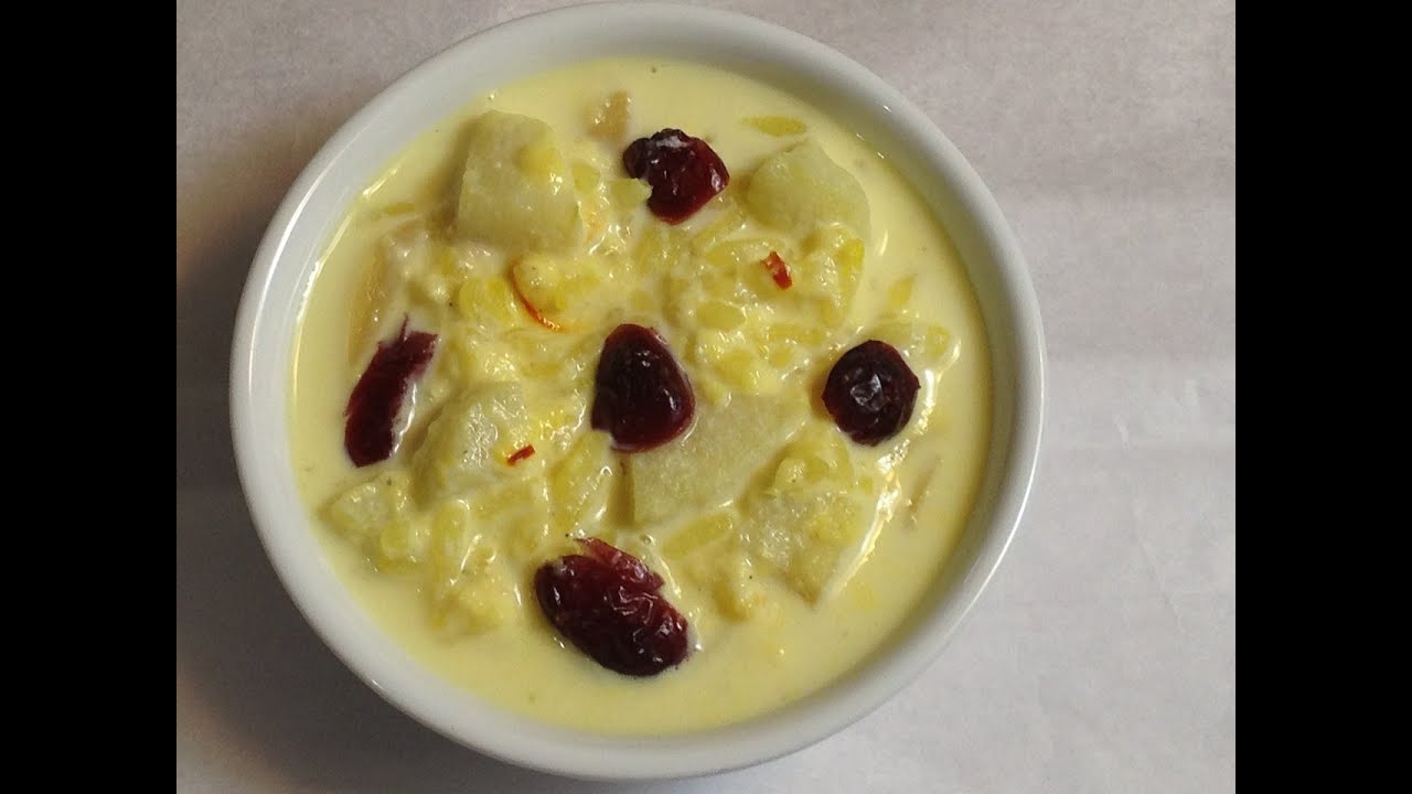 Quick, Easy and delicious Apple and rice Kheer / Apple Pudding recipe